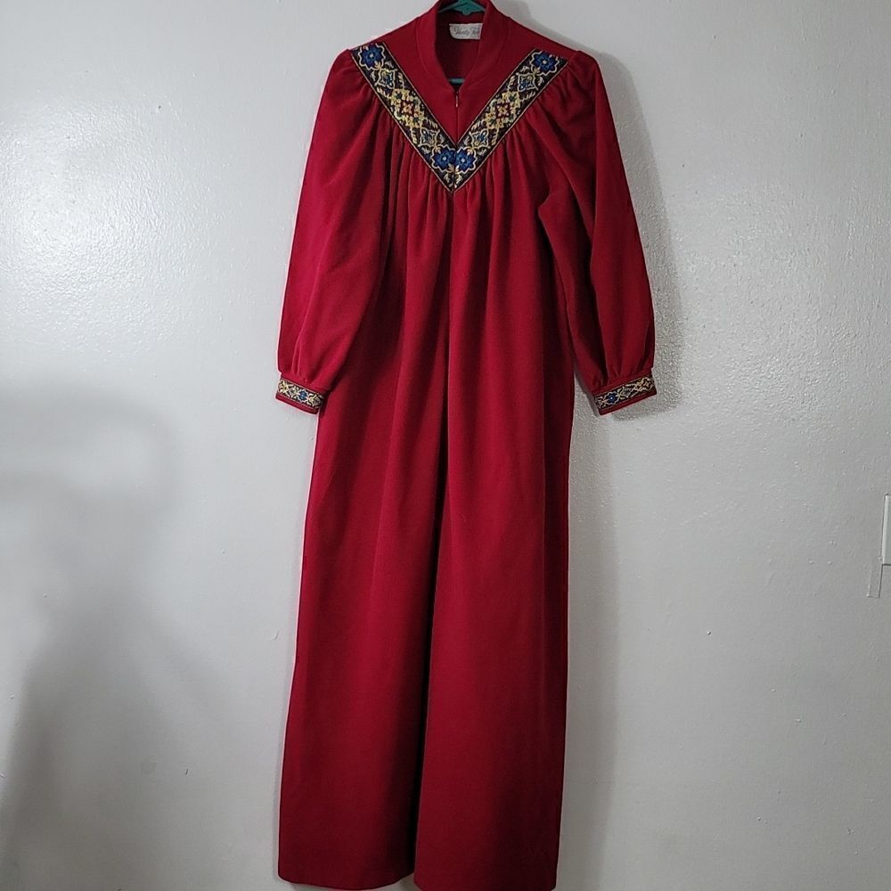 Vanity Fair Vintage 70's Velour House Robe